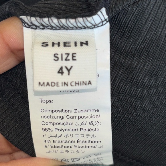 SHEIN Holiday Plaid Set - Picture 5 of 5